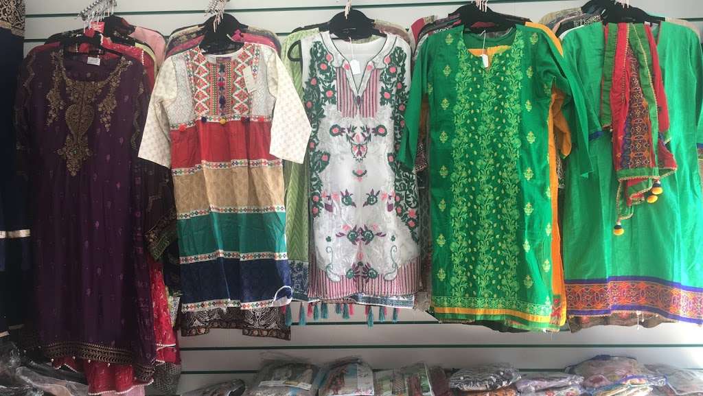 Sams Boutique London | 4 Broadwater Rd, Tooting, London SW17 0DR, UK | Phone: 07546 846441