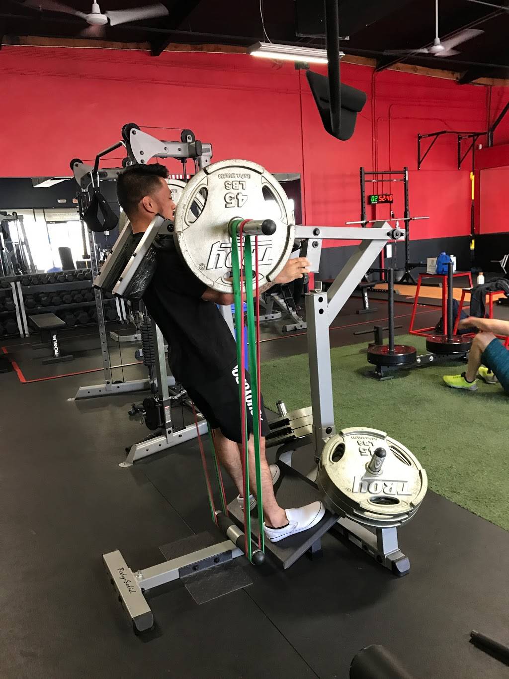 Shark Sports Fitness and Training | 3540 N Oracle Rd #106, Tucson, AZ 85705, USA | Phone: (520) 393-8200