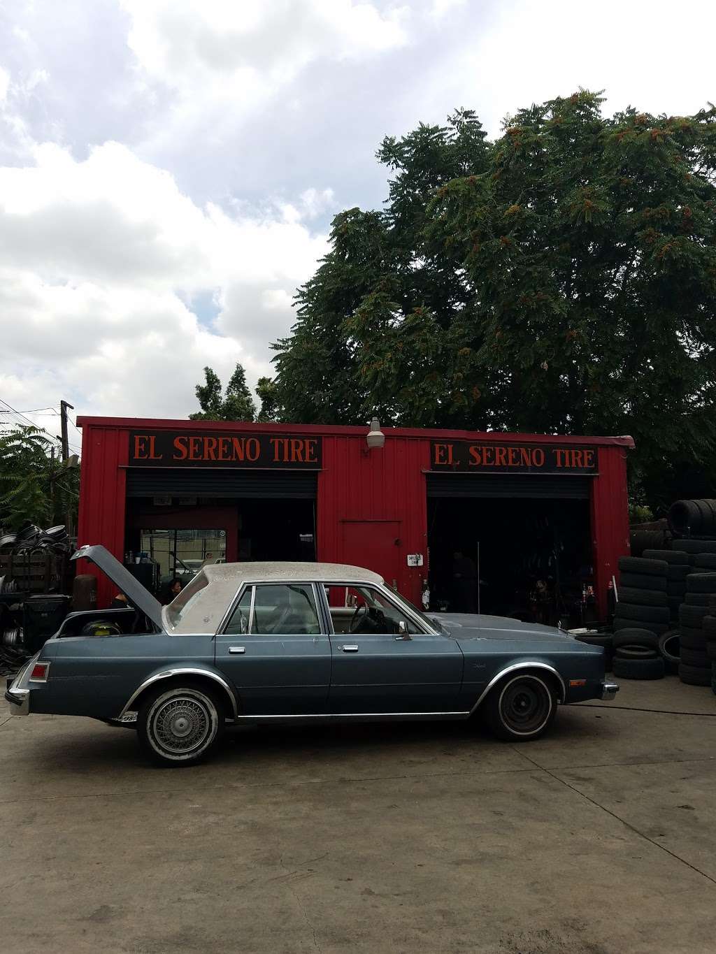 El Sereno Tire Service | 4377 Huntington Dr S, Los Angeles, CA 90032, USA | Phone: (323) 223-2507