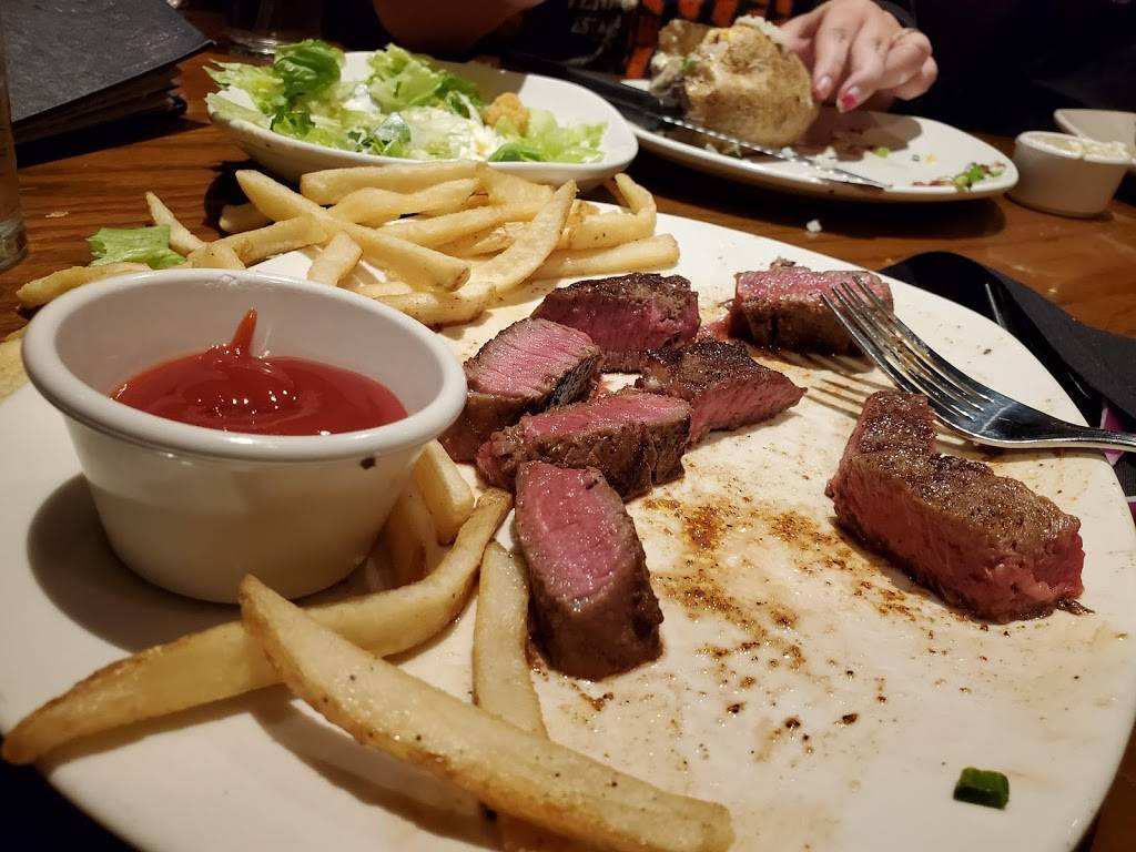 Outback Steakhouse | 15608 S Harlem Ave, Orland Park, IL 60462, USA | Phone: (708) 633-0900