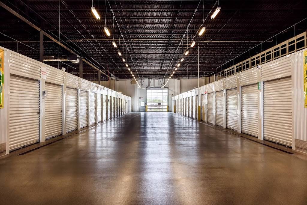 Metro Self Storage | 4059 W Bradley Rd, Brown Deer, WI 53209, USA | Phone: (414) 375-4816