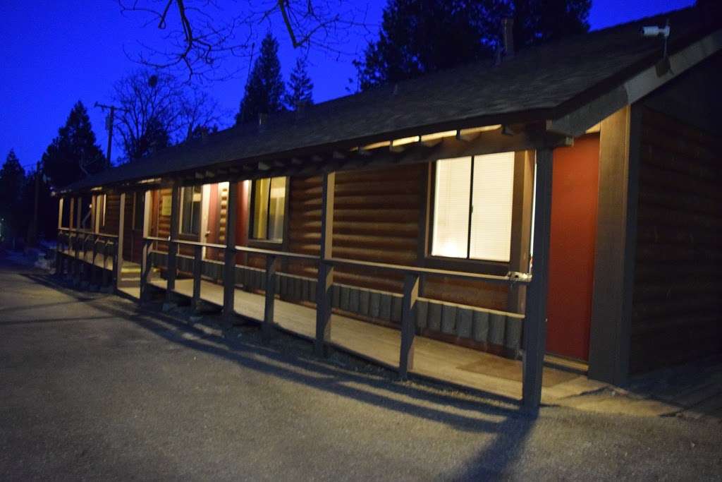 Serenity Lodge - Lake Arrowhead | 985 Meadow Brook Rd, Lake Arrowhead, CA 92352 | Phone: (866) 379-4365