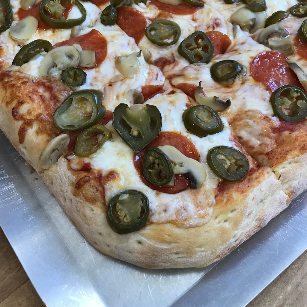 Garaffas Pizza | 175 Cambridge St, Fredericksburg, VA 22405, USA | Phone: (540) 479-1886