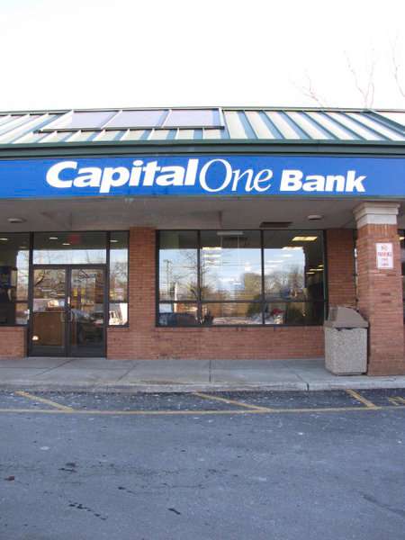 Capital One Bank | 450 Union Blvd, West Islip, NY 11795, USA | Phone: (631) 587-3600