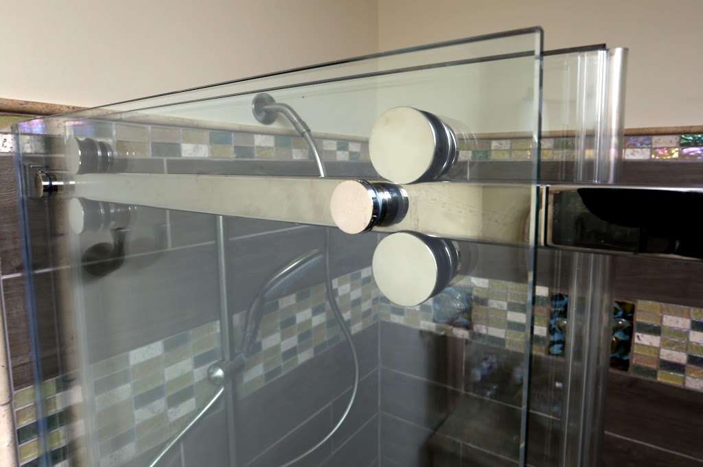 Trout Glass & Mirror Inc | 3602 Enterprise Ave Suite A, Valparaiso, IN 46383 | Phone: (219) 926-8675