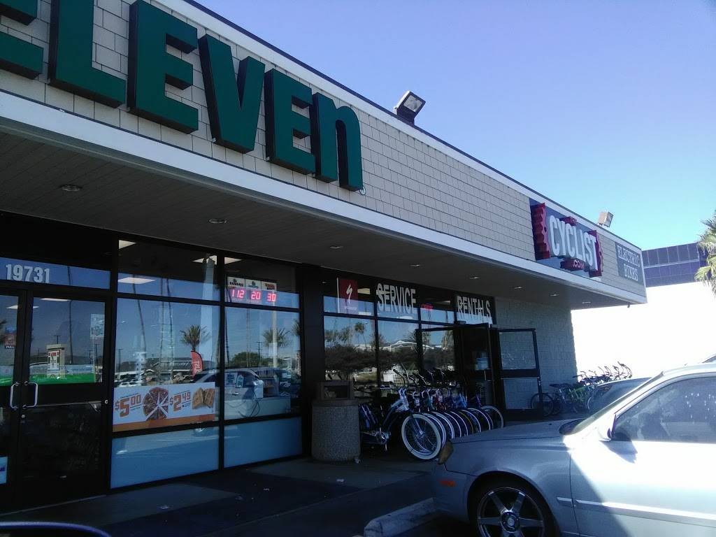 7-Eleven | 16475 Harbor Blvd, Fountain Valley, CA 92708, USA | Phone: (714) 839-4110