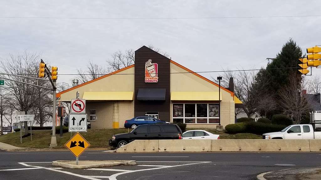 Dunkin Donuts | 4 Lawrence Harbor Rd, Laurence Harbor, NJ 08879 | Phone: (732) 765-9119