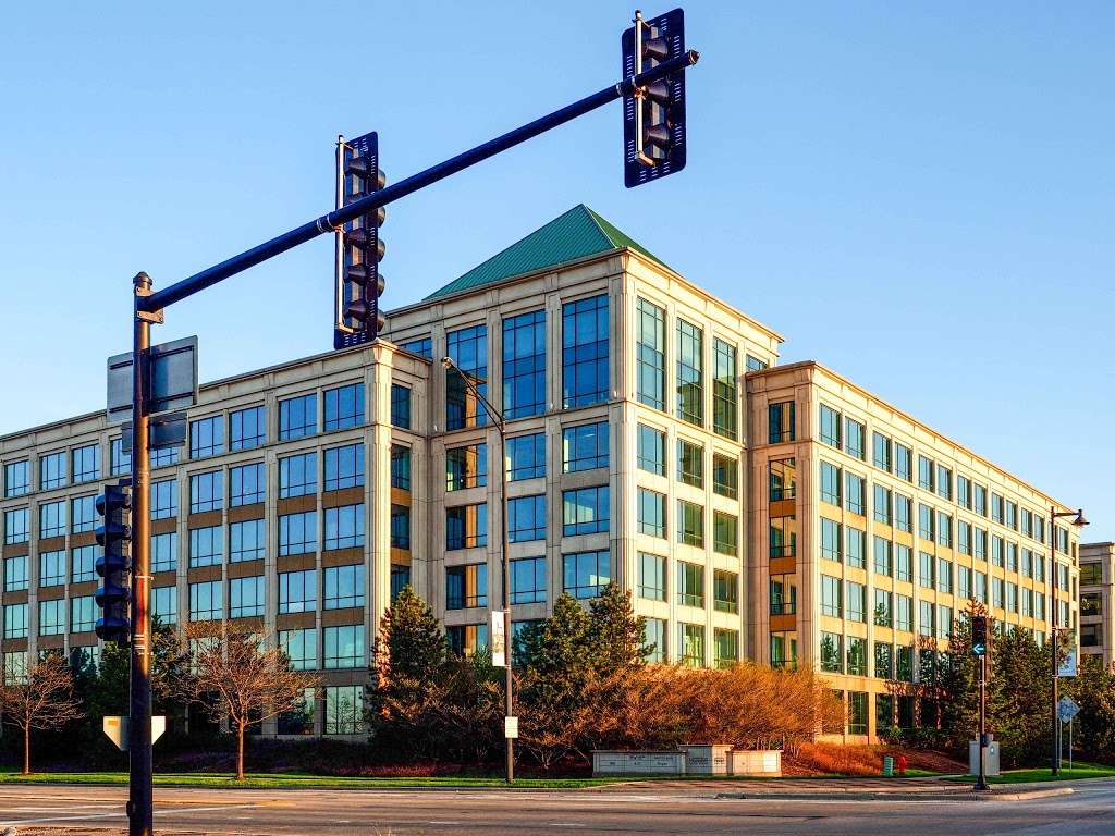 Regus - Illinois, Schaumburg - Woodfield Preserve | 10 N Martingale Rd #400, Schaumburg, IL 60173 | Phone: (855) 400-3575