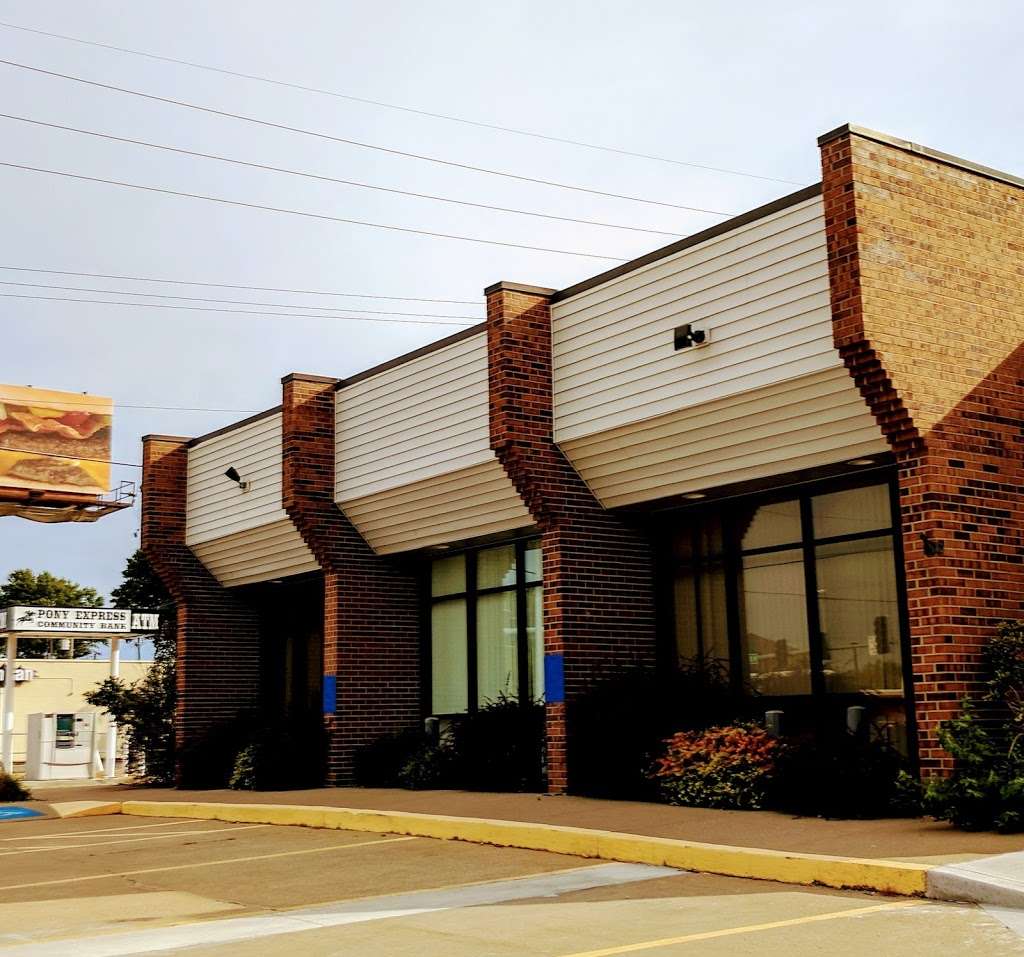 Pony Express Community Bank | 3702 Faraon St, St Joseph, MO 64506, USA | Phone: (816) 671-2265