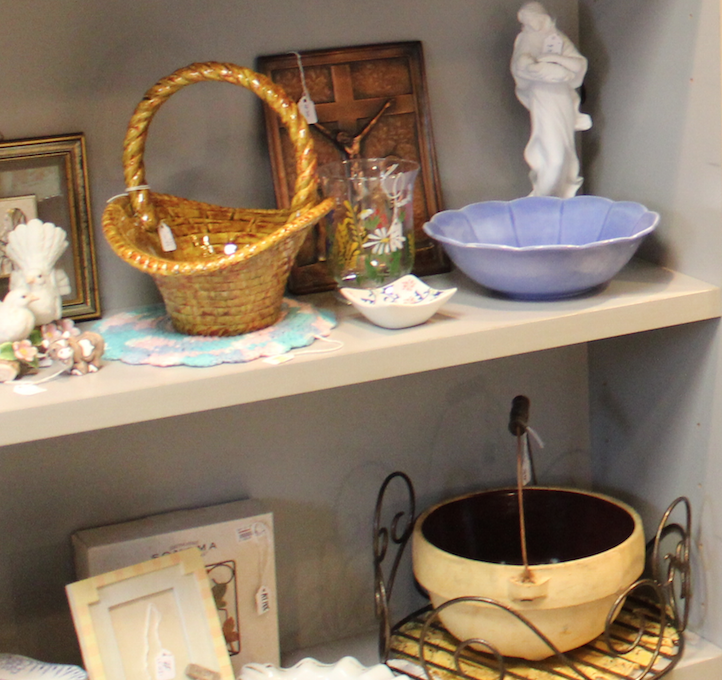 Thrifty Elegance | 1708 Columbia Ave, Lancaster, PA 17603 | Phone: (717) 299-4445