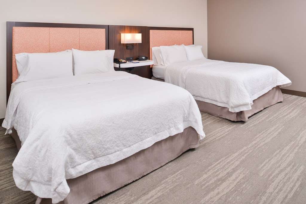 Hampton Inn Statesville | 1508 Cinema Dr, Statesville, NC 28625, USA | Phone: (704) 883-8380