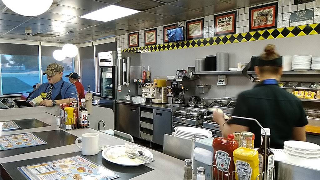 Waffle House | 8505 Benbrook Blvd, Benbrook, TX 76126 | Phone: (817) 249-3458