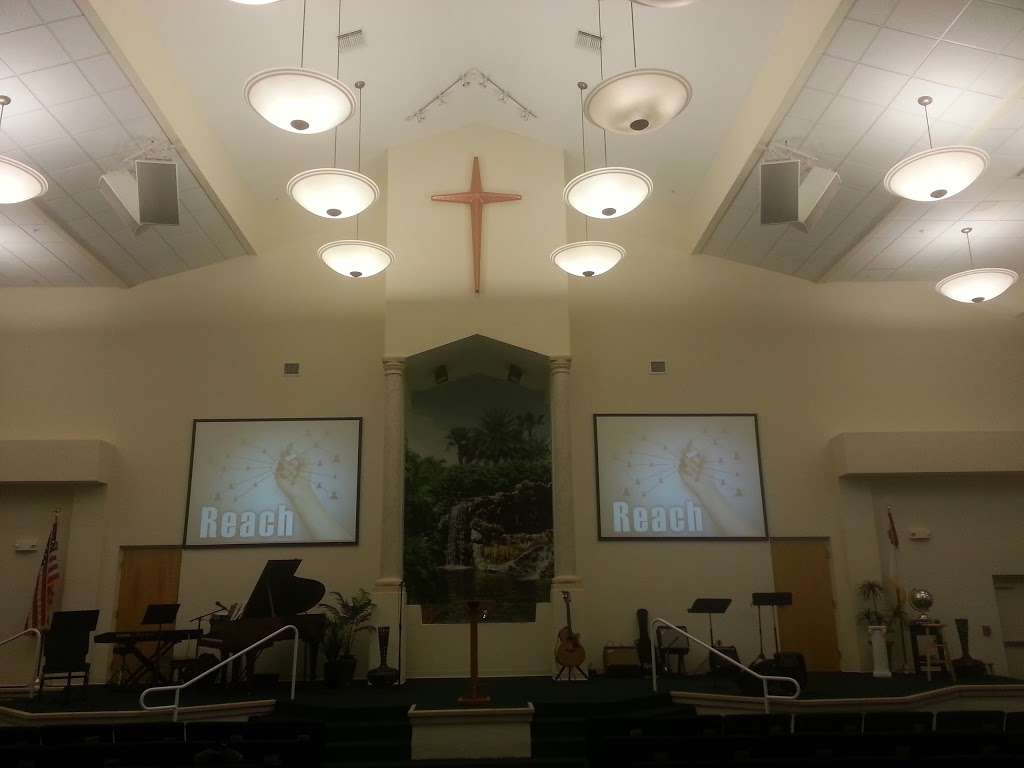 Grace Baptist Church - church  | Photo 8 of 10 | Address: 19200 Griffin Rd, Southwest Ranches, FL 33332, USA | Phone: (954) 252-5737