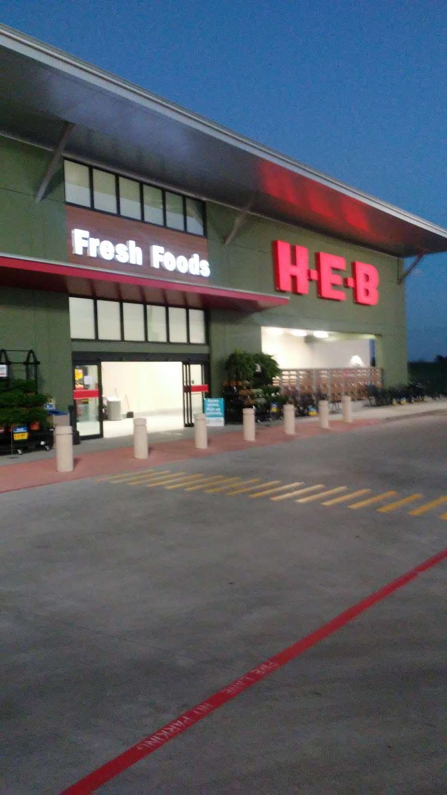 H-E-B Pharmacy | 6430 Garth Rd, Baytown, TX 77521, USA | Phone: (281) 421-5300