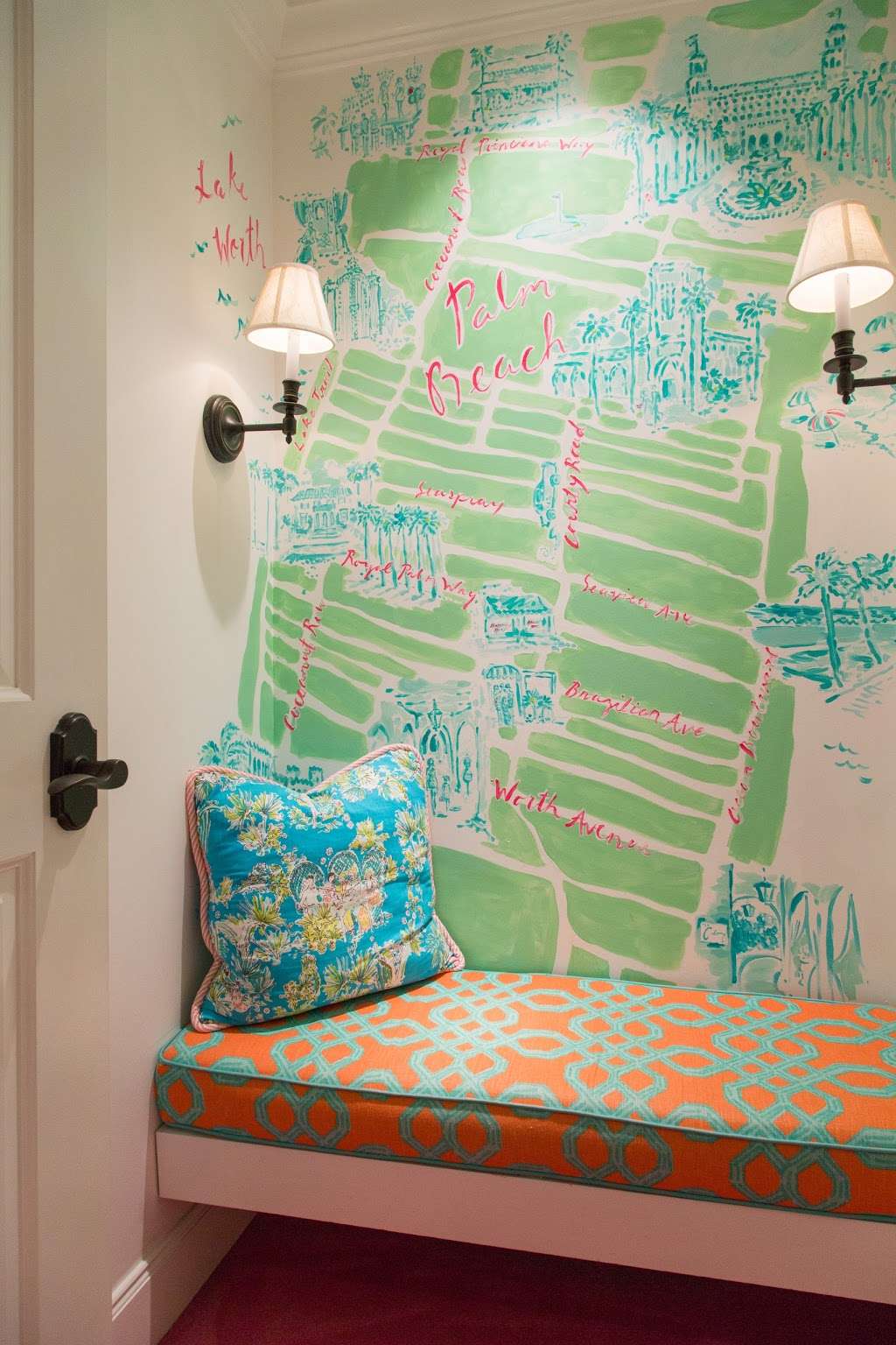 Lilly Pulitzer | 1 S County Rd, Palm Beach, FL 33480, USA | Phone: (561) 653-6360