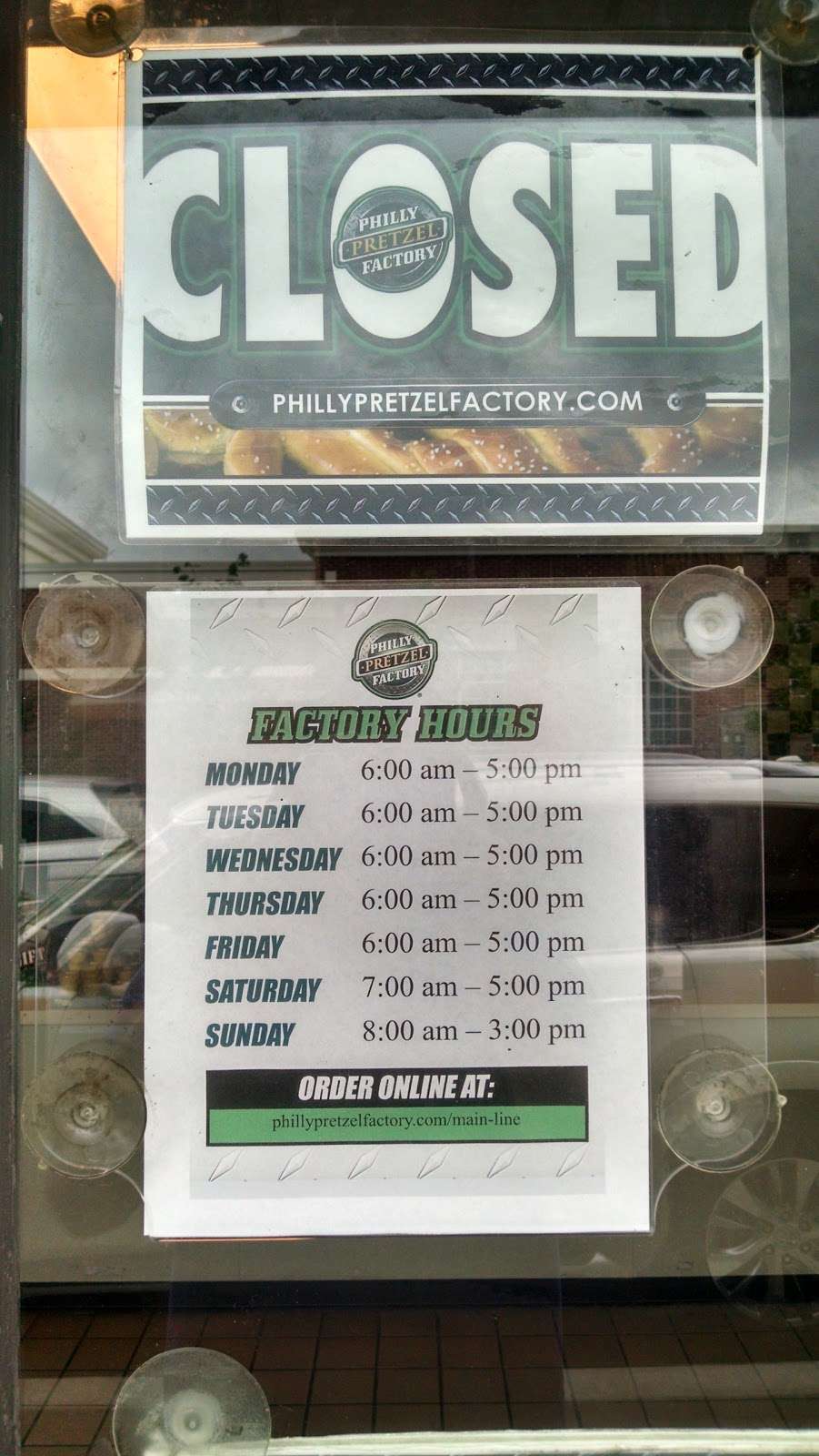 Philly Pretzel Factory | 608 Lancaster Ave, Bryn Mawr, PA 19010 | Phone: (610) 525-1698