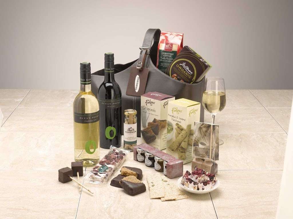 Hampers-Direct-UK | 54 Dumbarton Rd, London SW2 5LU, UK | Phone: 0845 450 0436