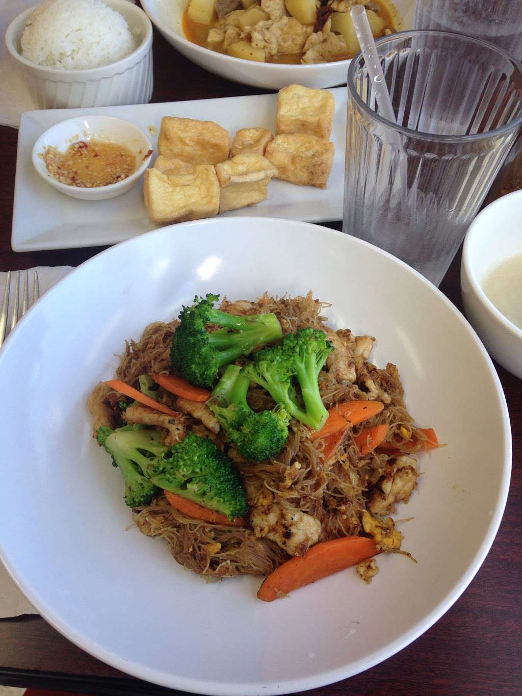 Bangkok House Thai Cuisine | 17274 Dahlgren Rd, King George, VA 22485, USA | Phone: (540) 663-9000