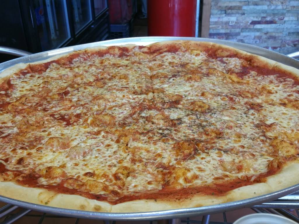 Big Nicks Pizzeria | 72 Davis Ave, Kearny, NJ 07032 | Phone: (201) 998-8185