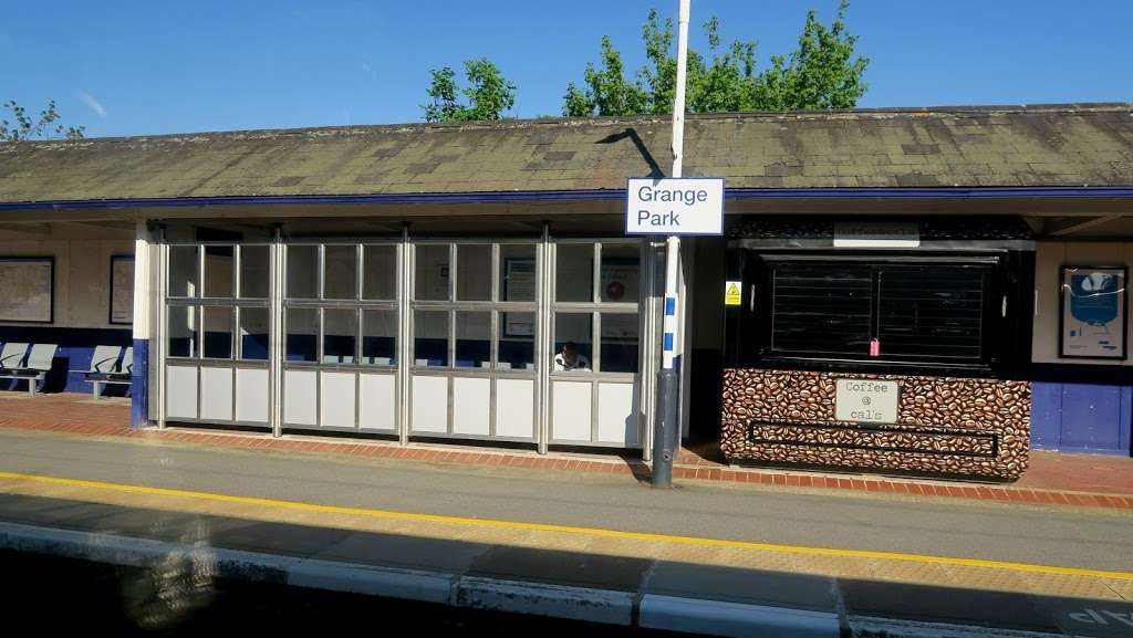 Grange Park Station (Stop A) | London N21 1RE, UK