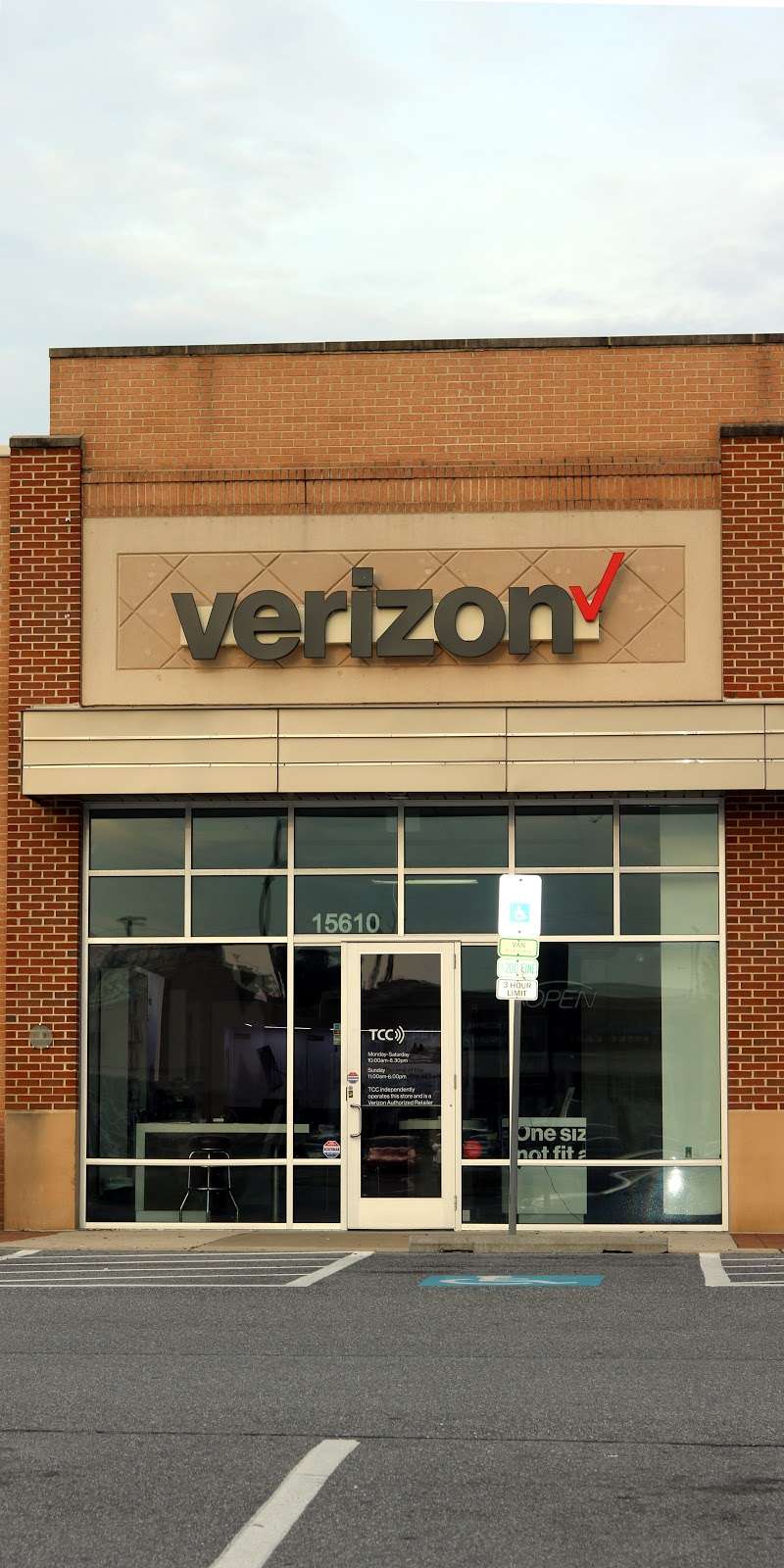 Verizon Authorized Retailer, TCC | 15610 Old Columbia Pike, Burtonsville, MD 20866, USA | Phone: (301) 421-1121