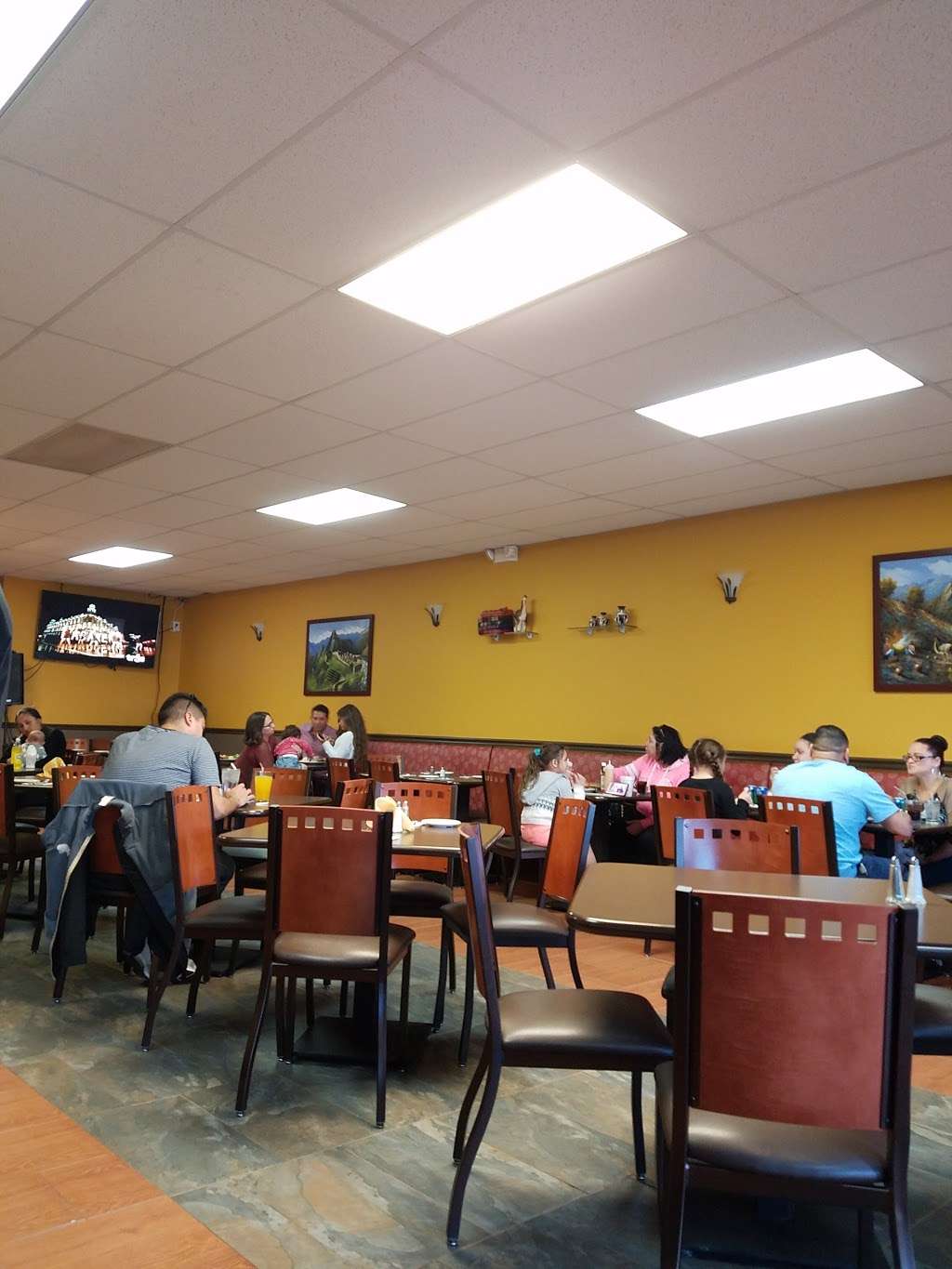 El Balconcito II in 7326 Castor Ave, Philadelphia, PA 19152, USA