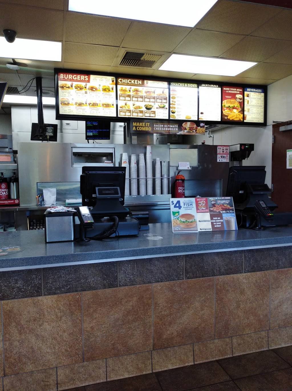 Jack in the Box | 1680 Herndon Ave, Clovis, CA 93611, USA | Phone: (559) 323-5295