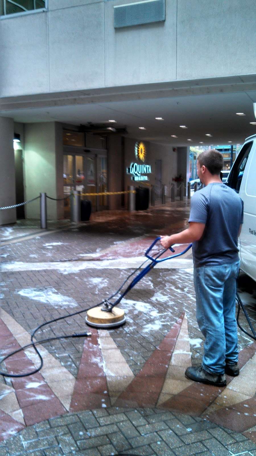 Fleetbrite Inc | Mobile Truck Power Washing & Franchising | 200 Adams St, Malta, IL 60150, USA | Phone: (630) 802-2471