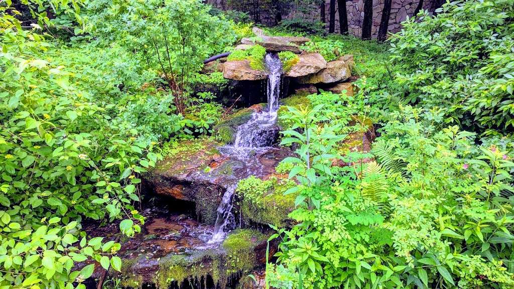 Hawk Mountain Sanctuary Visitor Center | 1700 Hawk Mountain Rd, Kempton, PA 19529, USA | Phone: (610) 756-6961