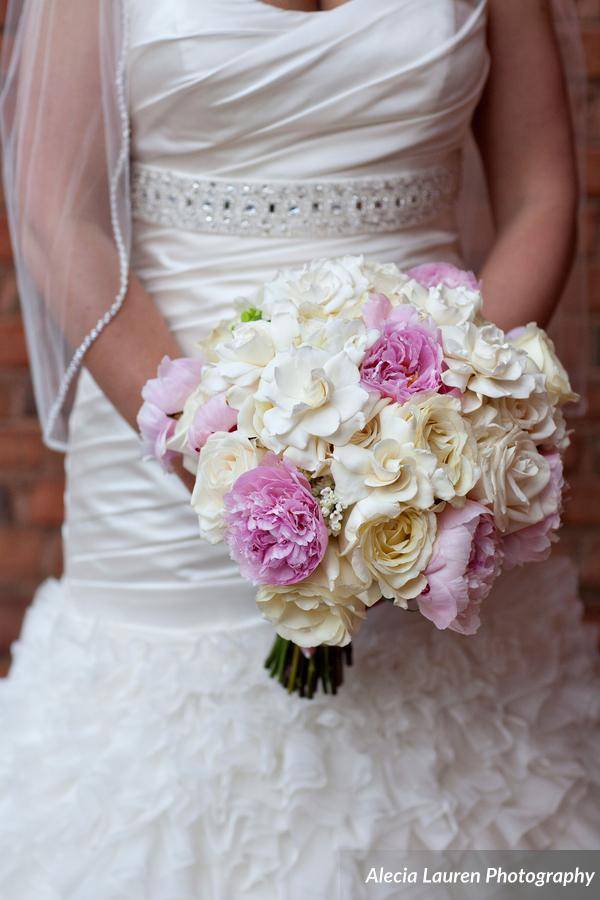 Foxgloves & Ivy Floral Design Studio | 484 Moreland Ave NE, Atlanta, GA 30307, USA | Phone: (404) 892-7272