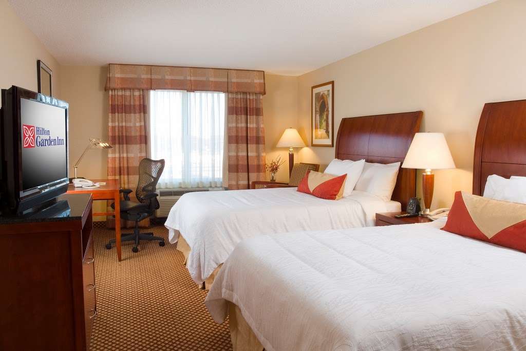 Hilton Garden Inn Dover | 1706 N Dupont Hwy, Dover, DE 19901, USA | Phone: (302) 674-3784