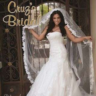 Cruzs Bridal | 28100 Bouquet Canyon Rd, Santa Clarita, CA 91350 | Phone: (661) 263-2990