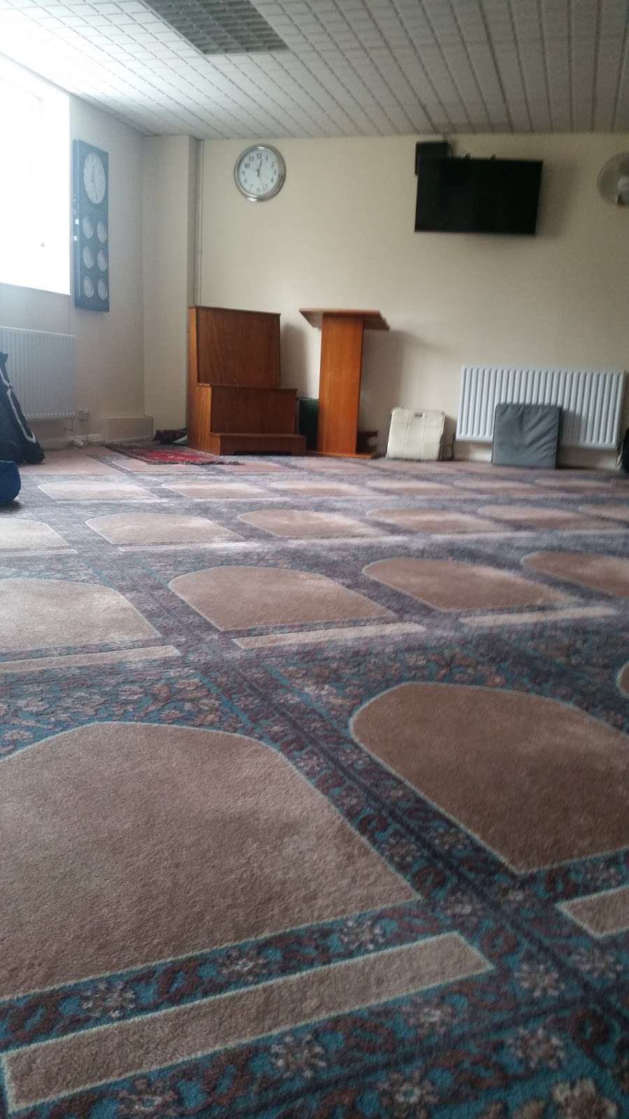 West London Islamic Centre | Brownlow Rd, London, West Ealing W13 0SQ, UK | Phone: 020 8840 4140