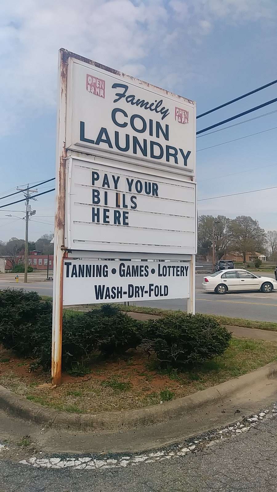 Coin Laundry | 1820 N Main Ave, Newton, NC 28658, USA