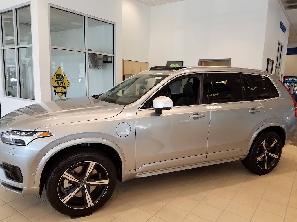 Volvo Cars of Cary | 1375 NW Maynard Rd, Cary, NC 27513, USA | Phone: (919) 238-2140