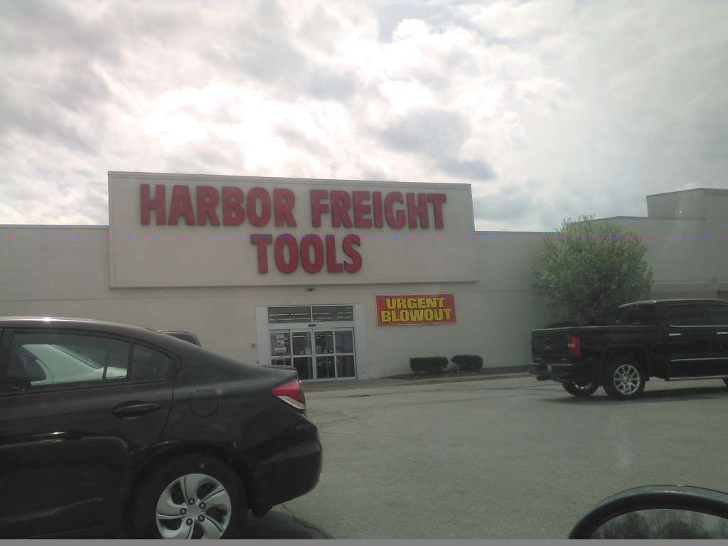 Harbor Freight Tools | 10101 E Washington St, Indianapolis, IN 46229, USA | Phone: (317) 897-3920