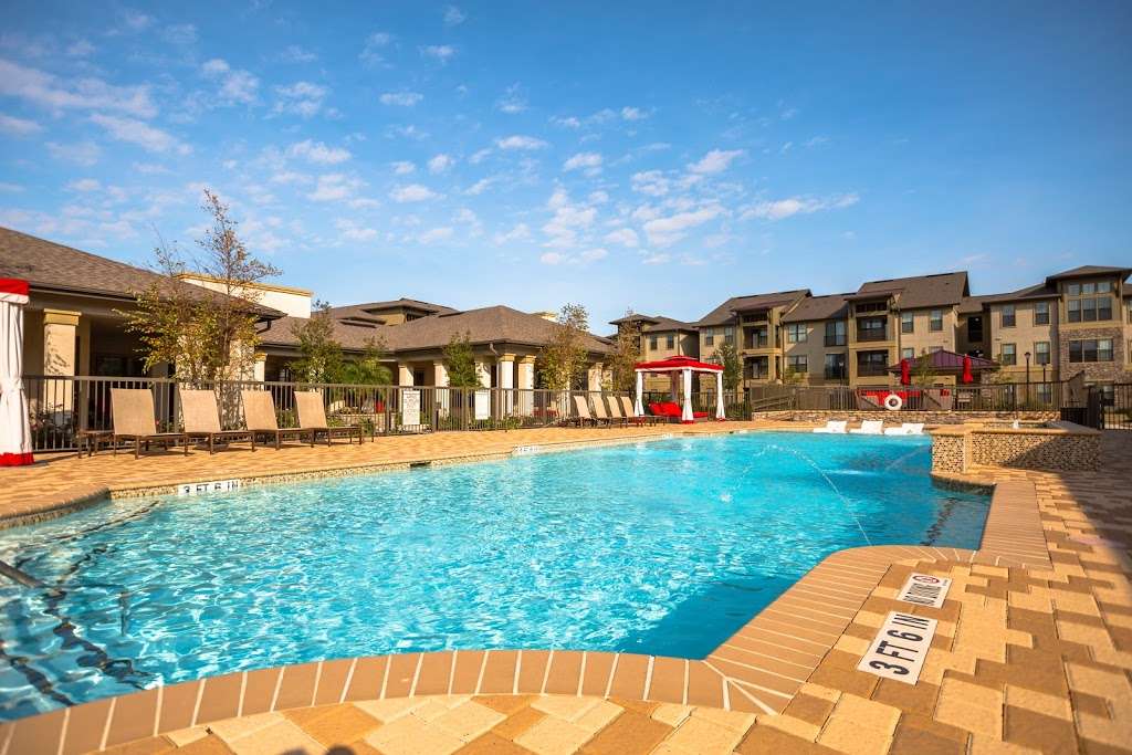 Kingsland West Apartments | 18325 Kingsland Blvd, Houston, TX 77094 | Phone: (281) 767-2446