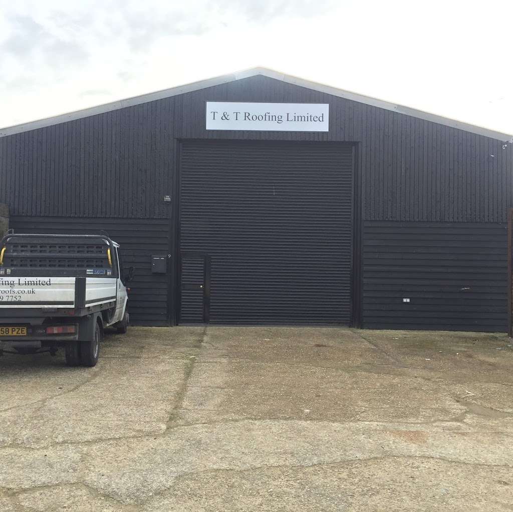 T & T Roofing Limited | Unit 9, Radley Green Farm, Ingatestone, Essex CM4 0LU, UK | Phone: 01277 286248