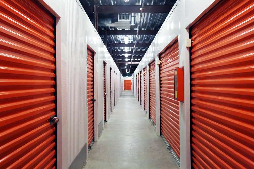 Public Storage | 1165 N Loop W, Houston, TX 77008, USA | Phone: (832) 460-3816