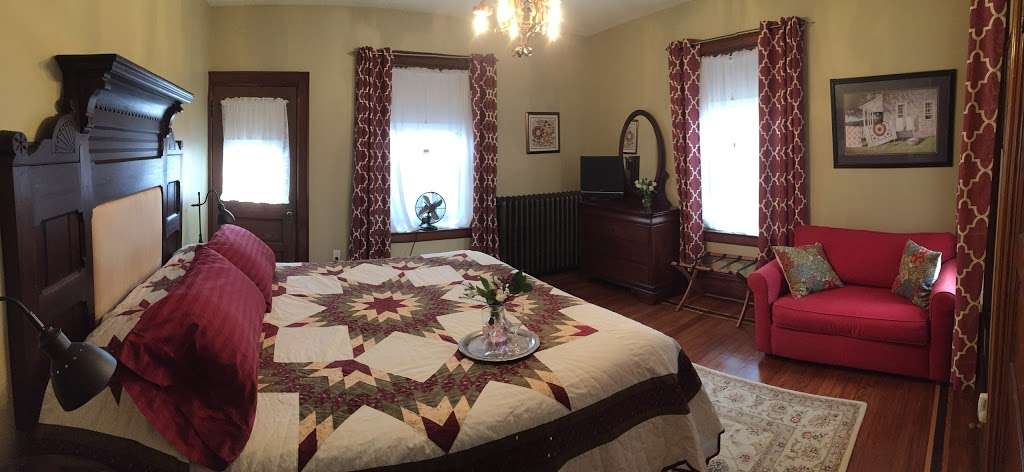 Walnut Lawn Bed & Breakfast | 1027 Village Rd, Lancaster, PA 17602, USA | Phone: (717) 464-1382