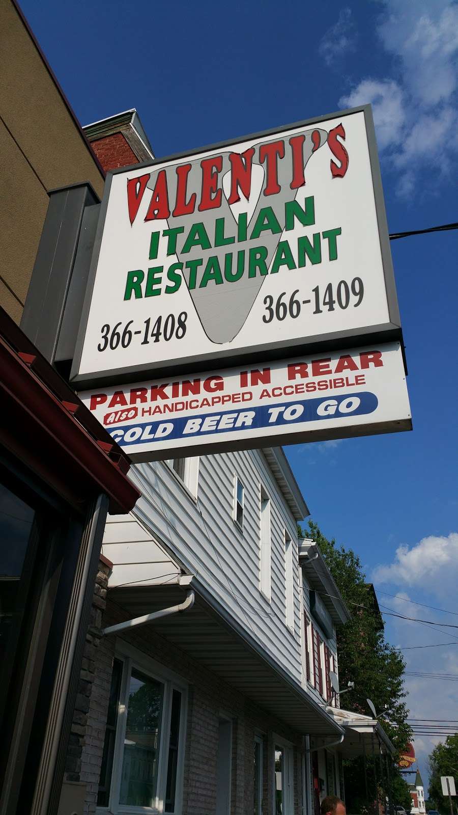 Valentis Pizza | 218 W Market St, Orwigsburg, PA 17961 | Phone: (570) 366-1408