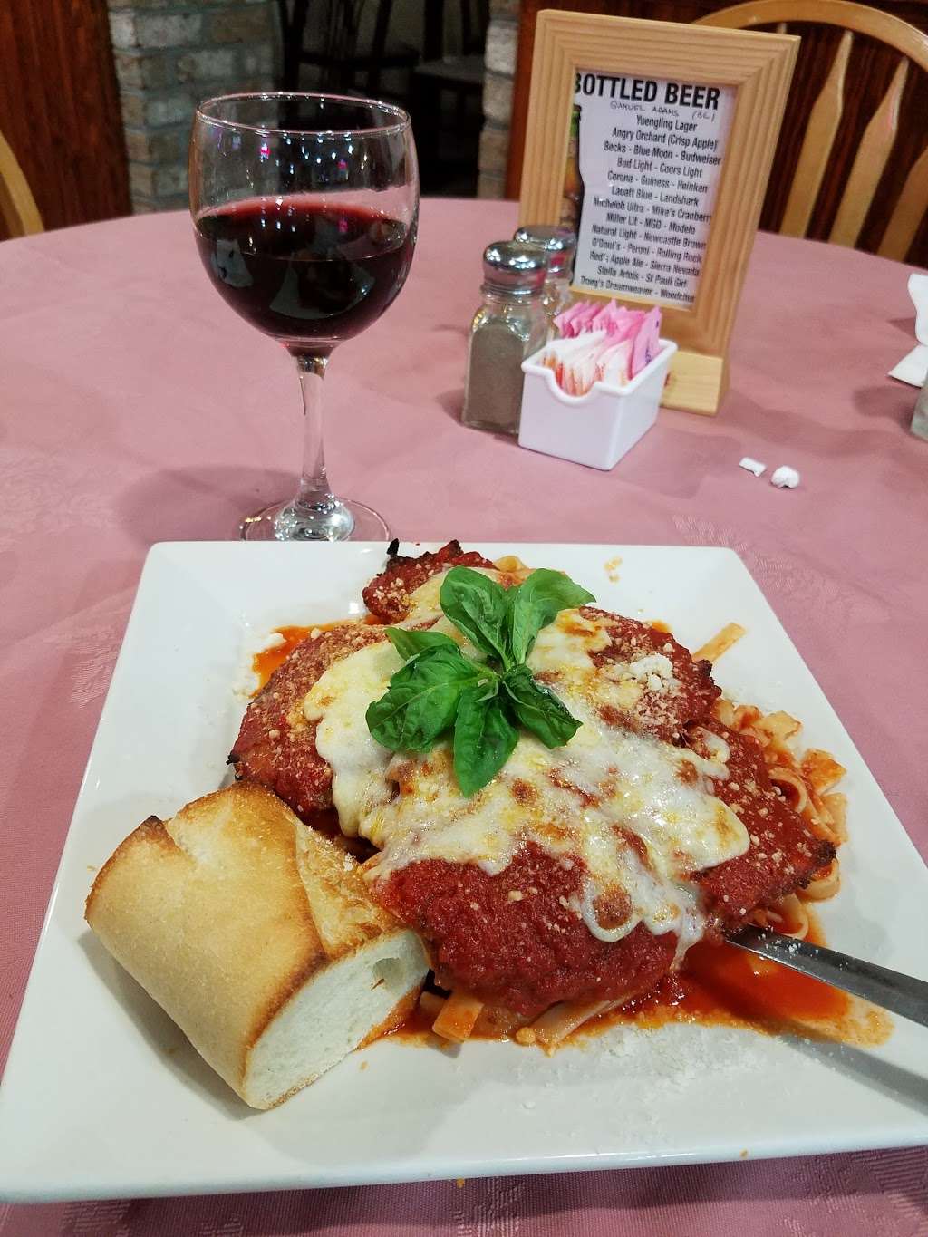 La Fonte Italian Restaurant & Pub | 7 Lincoln Way W, New Oxford, PA 17350, USA | Phone: (717) 624-3287