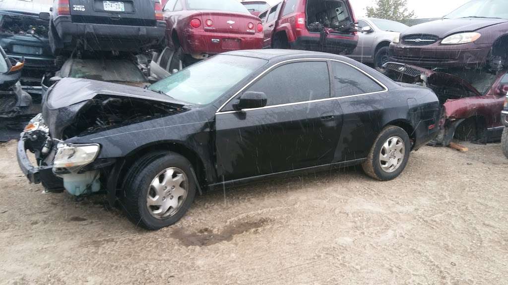 Old Yeller Auto | 5385 Garfield St, Denver, CO 80216, USA | Phone: (303) 295-3952