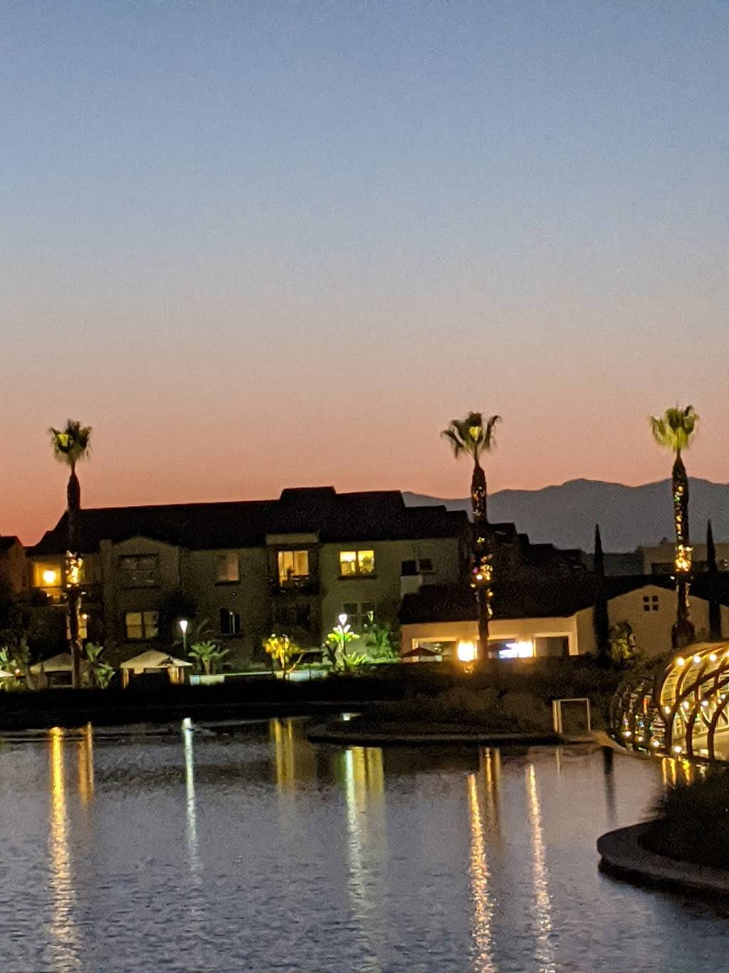 Citrus City Grille | 2765 Lakeshore Dr, Corona, CA 92883, USA | Phone: (951) 277-2888