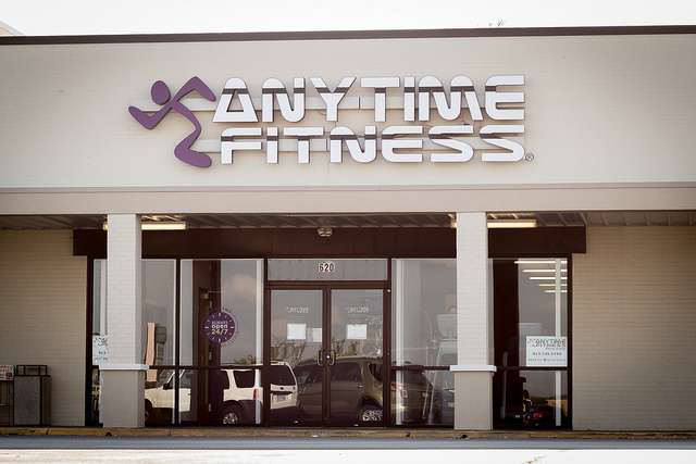 Anytime Fitness | 620 S 130th St, Bonner Springs, KS 66012, USA | Phone: (913) 745-5746