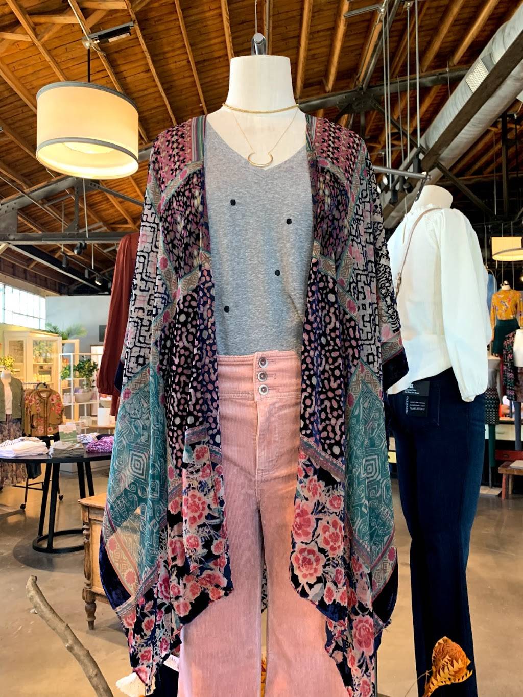 Anthropologie | 1207 Howell Mill Rd, Atlanta, GA 30318, USA | Phone: (404) 355-4889