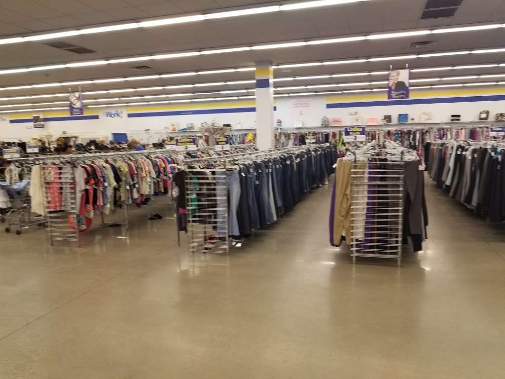 Goodwill Store | 2230 W 93rd Ave, Merrillville, IN 46410 | Phone: (219) 738-2576