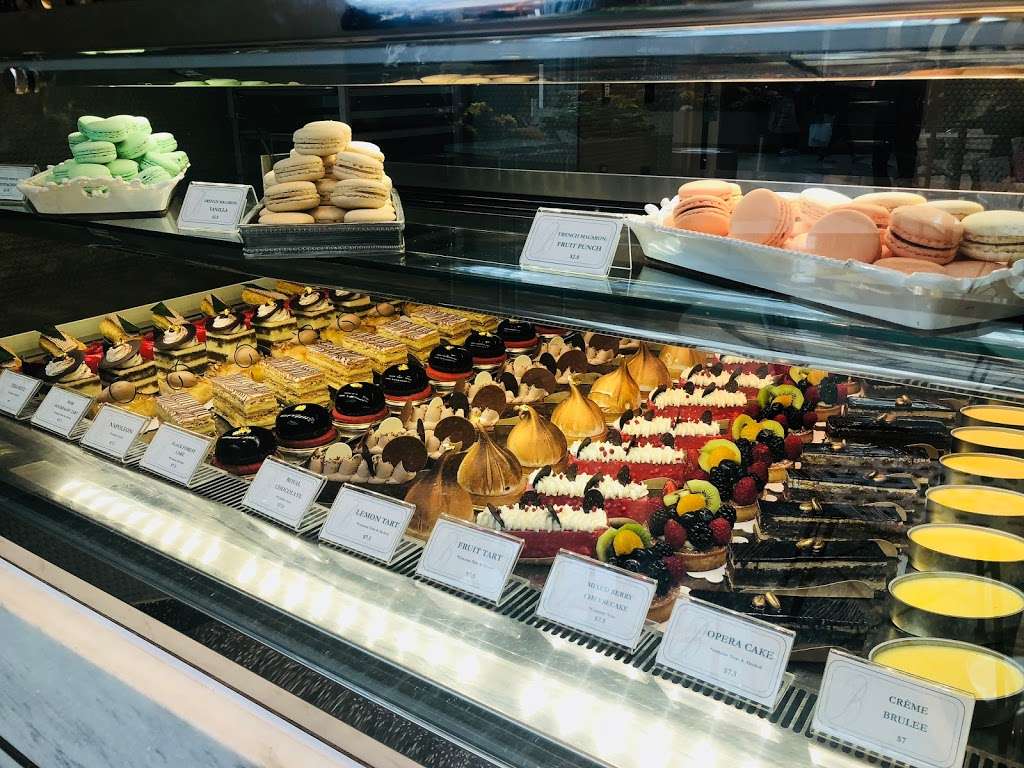 Bellagio Patisserie | MGM National Harbor Resort & Casino, 101 MGM National Ave, Oxon Hill, MD 20745, USA | Phone: (301) 971-6020