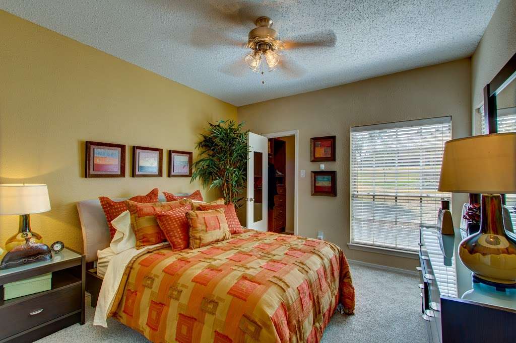 Villas of Josey Ranch | 2050 Keller Springs Rd, Carrollton, TX 75006, USA | Phone: (972) 416-8696