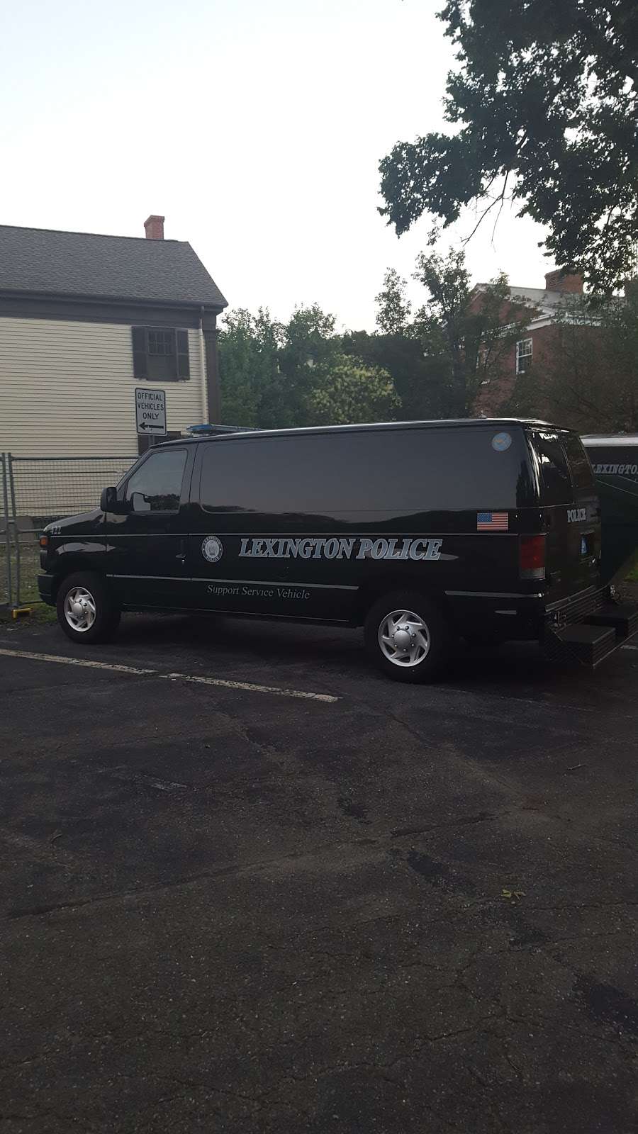 Lexington Police Department | 1575 Massachusetts Ave, Lexington, MA 02420, USA | Phone: (781) 862-1212